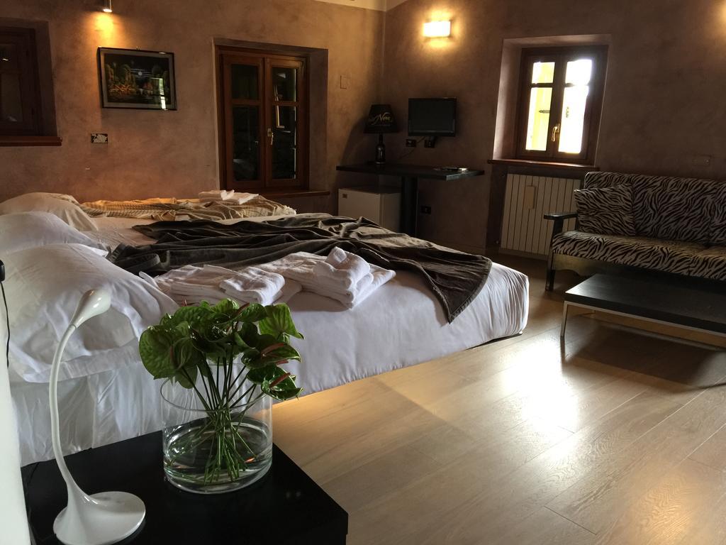 Albergo Al Cacciatore Tortellinando Valeggio sul Mincio Exteriör bild